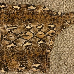 Snake print one shoulder crop top